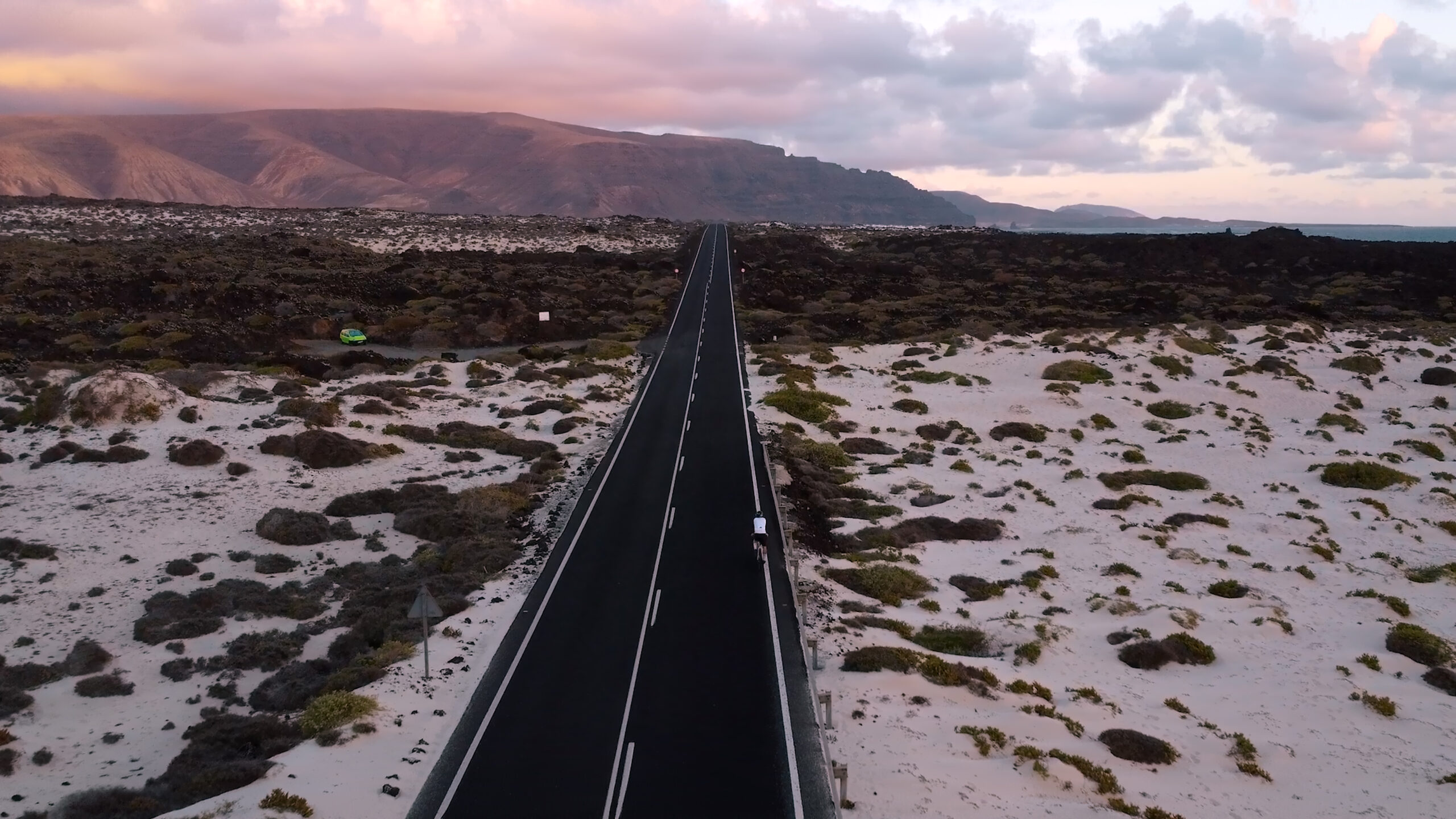 Montage V3.00_00_56_03.Still006