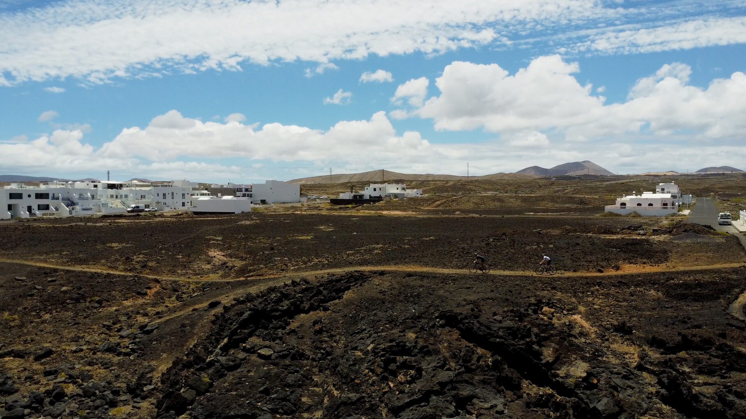 Montage V3.00_01_03_19.Still003