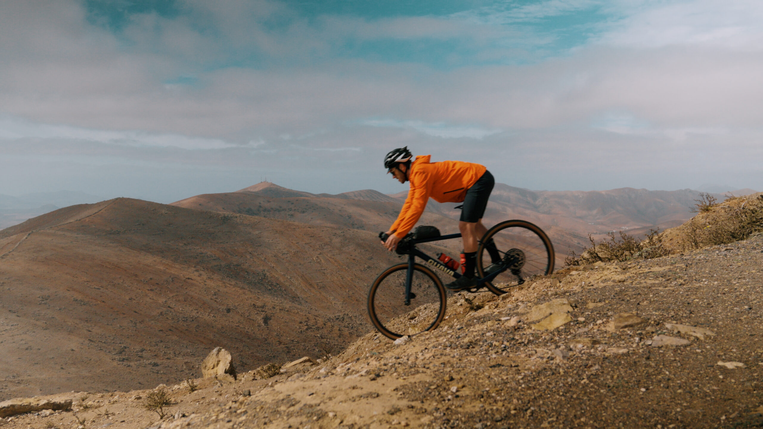 Montage V3.00_02_20_23.Still017